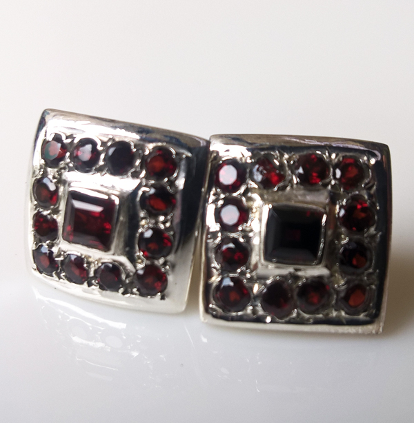 Square garnet earrings Clearance